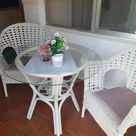 Apartment Seaview - *